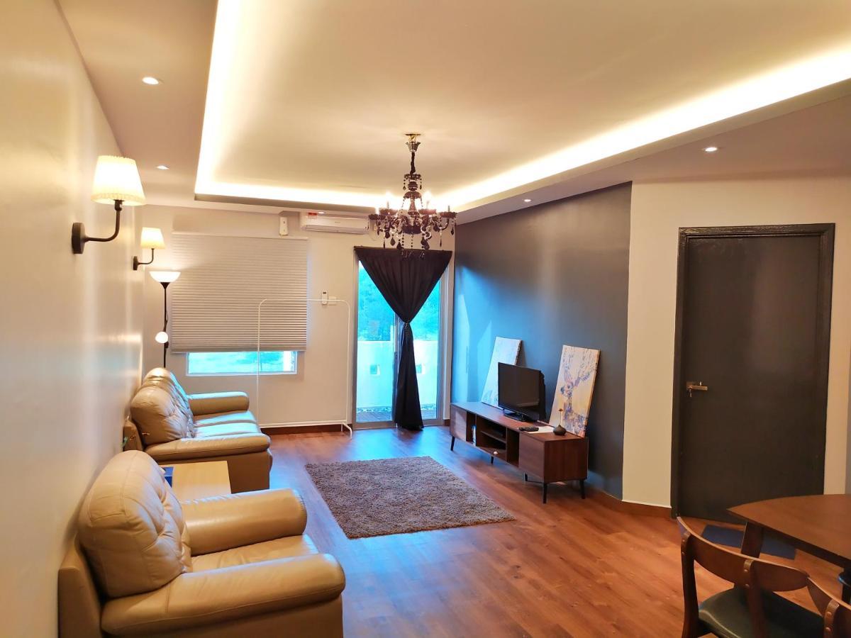 D'Ocean Homestay In Tiara Desaru Residence エクステリア 写真