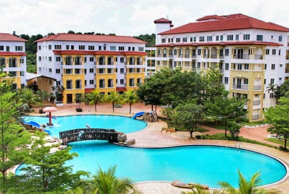 D'Ocean Homestay In Tiara Desaru Residence エクステリア 写真